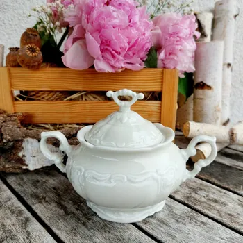 Konvice na čaj MARIE LOUISE IVORY cukřenka 400 ml, slonová kost, Thun 1794 (Porcelánová cukřenka 2. jakost)