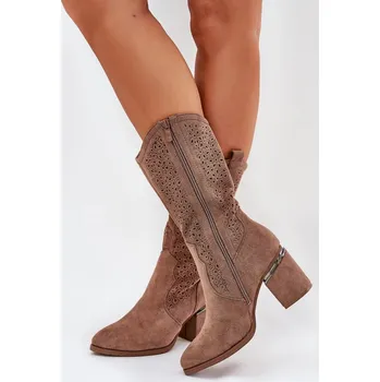Dámské kozačky Dámské perforované kozačky do poloviny lýtka ve stylu kovbojek S.Barski – hnědé, eko kůže Velikost: 38