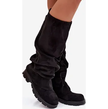 Dámské kozačky Dámské zateplené kozačky s řasenou – černé Ilvessa Velikost: 39