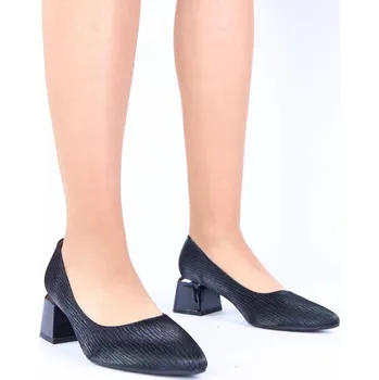 Dámské lodičky Lodičky na sloupku model 222037 Solea 38