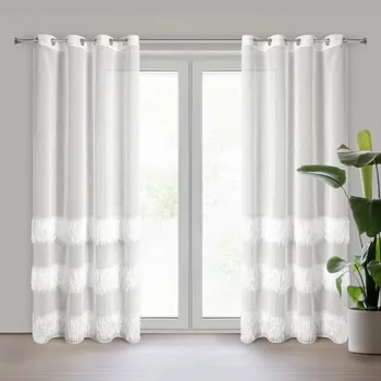 Záclona MARGARET z etamínu, zdobená mohérovou nití v pruzích 140 x 250 cm