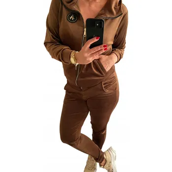 Dámské spodní prádlo Z406 SAMETOVÁ TEPLÁKOVKA S KAPUCÍ vel. (S)