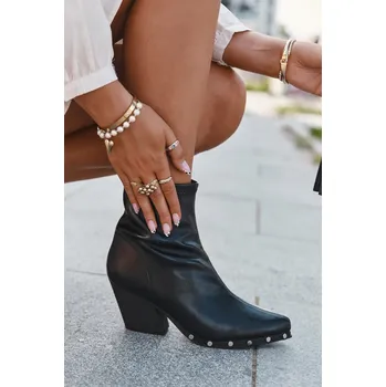 Dámská obuv Dámské kovbojské botky Abrielle – na sloupkovém podpatku, černé Velikost: 38