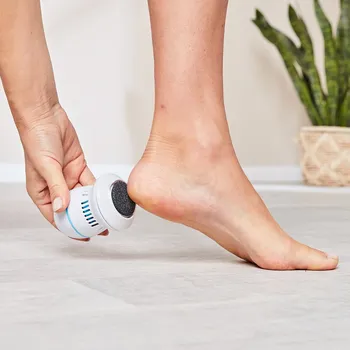 3Pagen Elektrická bruska na paty Délka 9,5 cm, průměr 6,5 cm. S USB kabelem. Včetně 1 lithiové baterie 350 mAh.