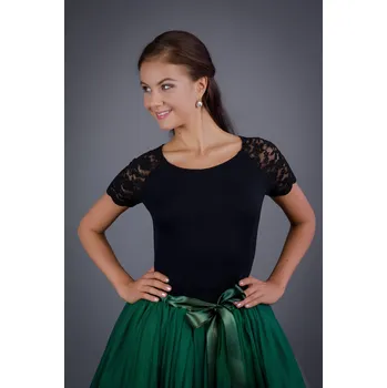 Pánské tričko MiaBella Černé triko s lodičkovým výstřihem a krajkovými rukávy Velikost: 40, Délka rukávu: 3/4 rukáv - příplatek + 100Kč