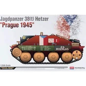 Plastikový model Hetzer "Prague 1945" (Academy 1:35)