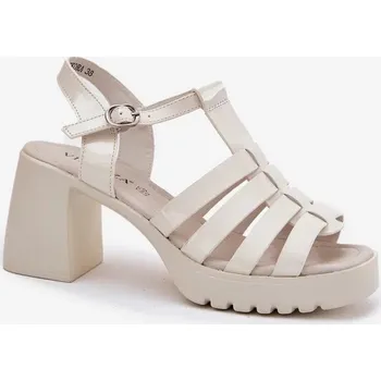 Dámské sandále Dámské lakované kožené sandály na sloupku - světle béžové Vinceza Velikost: 36