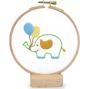 kreativní sada Stoklasa Dětská sada vyšívání s rámečkem Slon