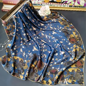 Šátek Velký šátek z hedvábí- Šťastní ptáci