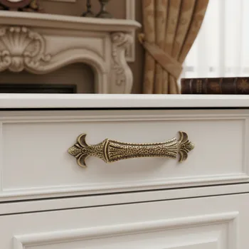 Nábytkové kování Citteruigiulio Úchytka VERDI / Staromosaz 96 mm