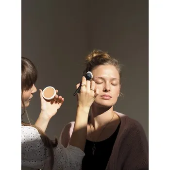 Kosmetika Workshop líčení Couleur Caramel