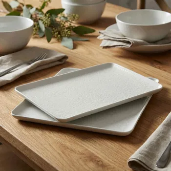 Obdélníkové etažéry 30,5 cm bílé 2 ks