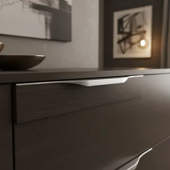 Nábytkové kování Rujzdesign Úchytka CLAUDIA / Hliník 147 mm