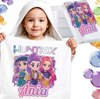 RUČNÍK PRO DĚTI DO ŠKOLKY SE JMÉNEM DEMON HUNTERS HUNTRIX KPOP 50x100