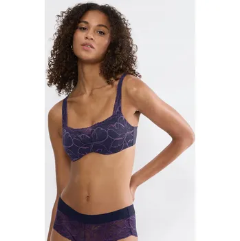 Podprsenka Podprsenka Triumph Body Make-Up Illusion Lace Balconette 80E