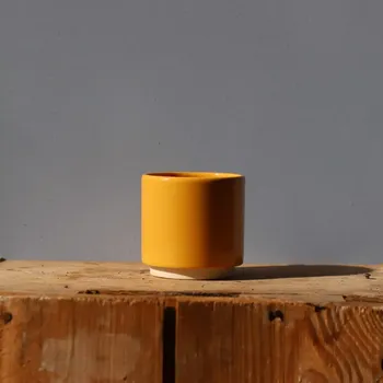 Květináč Květináč Eno Duo ocher Ø 7 cm