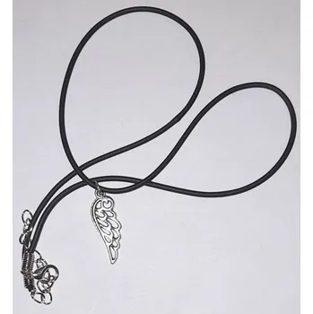 Náhrdelník Bižuterie-Bužírka na krk s přívěskem 014