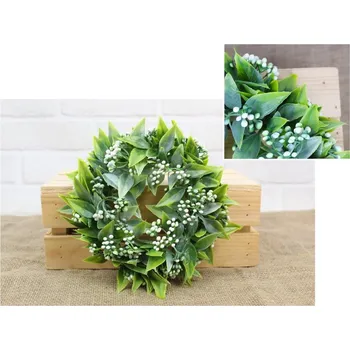 Věnec Ozdobný věnec s bílými kuličkami 25 cm