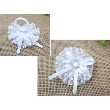 umělá květina k. Dekorativní květina na gumičce KOMUNIA BÍLÁ mix vzorů 6 cm - 1 ks