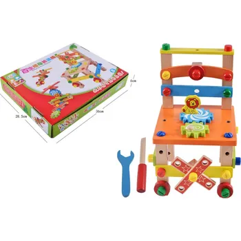 Dřevěná hračka Dřevěná hračka KRZESŁO MAJSTERKOWICZA + nářadí v kartonu 37 x 28,5 x 6 cm