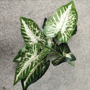 Listy DIFENBACHIA 9 stonků zeleno-bílé 36 cm