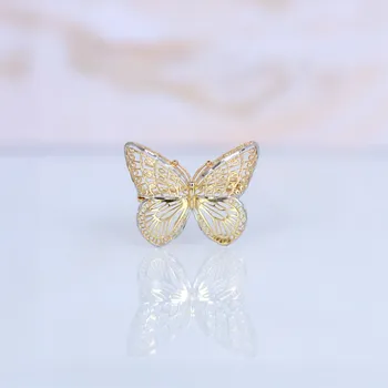 Brož Lillian Vassago Brož motýl zdobený prořezáváním, kombinované zlato LLV22-GBR007