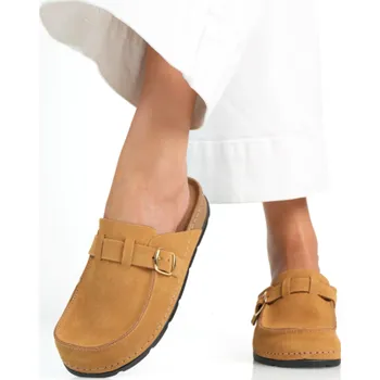 Chlapecká obuv Batz Ibiza Fiorella camel dámské zdravotní pantofle Velikost: 40