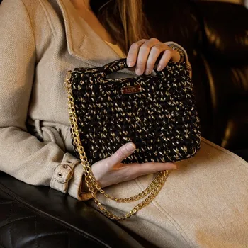 Kabelka LUKA Háčkovaná kabelka crossbody Ella Barva: hnědá