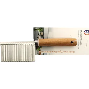 Pomocník do kuchyně Nůž, vroubkovaný kráječ na hranolky, zeleninu s dřevěnou rukojetí 22x6 cm na blistru