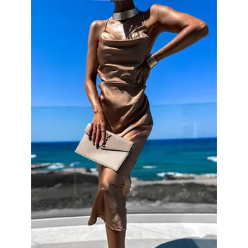 Dámské šaty Světle hnědé lesklé elegantní šaty KAIAS Velikost: ONESIZE