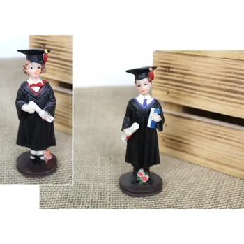 Figurka DÍTĚ STUDENT stojící 11 cm mix