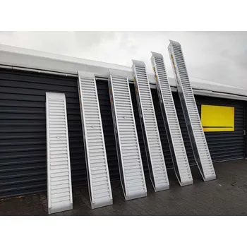 Nakládací rampa pro vozidlo Hliníkové nájezdové rampy 3m 3,8t | jaks