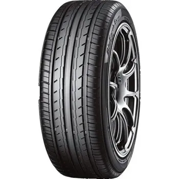 Letní osobní pneu YOKOHAMA BLUEARTH-ES ES32 175/65 R15 88H XL