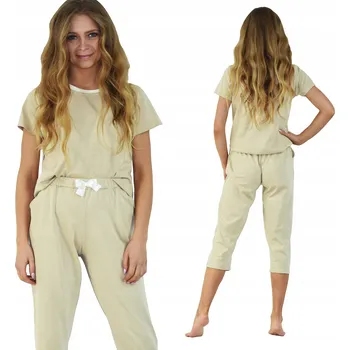 Dámské pyžamo Dámské bavlněné pyžamo s 3/4 kalhotami, příjemné, velikost S