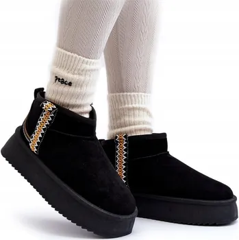 Dámská zimní obuv SNĚHULE NA PLATFORMĚ Z EKO SEMIŠE SE VZOREM ČERNÉ 37