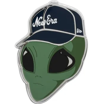 Zimní čelenka Připínáček New Era - Branded Cap Pin - Alien - Silver velikost One Size (56-59 cm)