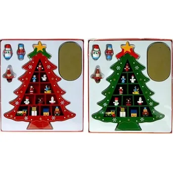 Vánoce Dekorativní vánoční stromek s dřevěnými ozdobami