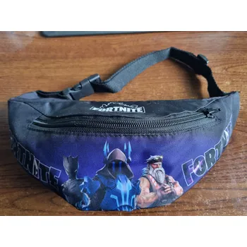 Outdoorové zavazadlo Ledvinka Fortnite světle modrá Barva: jet black