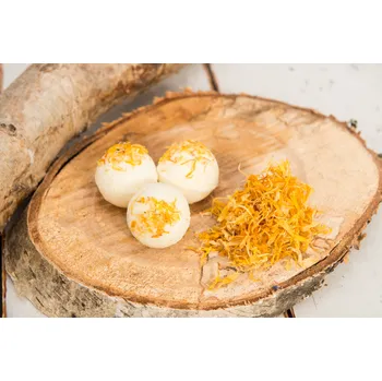 bomba do koupele Olejová šumivka do koupele - Měsíček