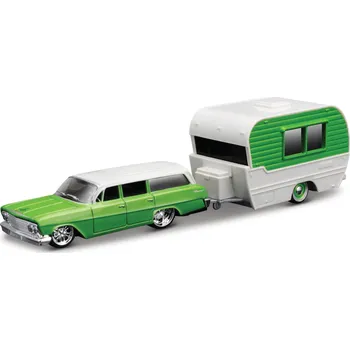 Hračka Maisto - Design Tow & Go, 1962 Chevrolet Biscayne Wagon Classic Craft, 1:64