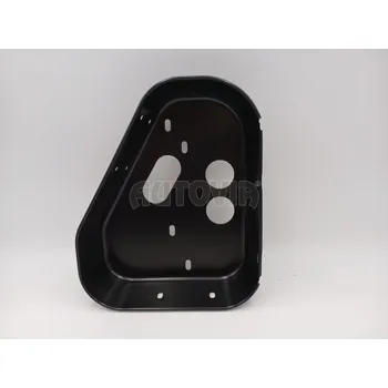 Zadní kryt světla Husky černý levý