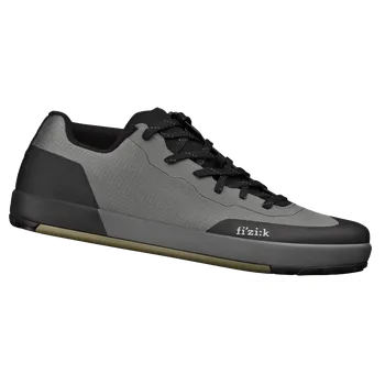 Pánské cyklistické tretry Fizik Gravita Versor Flat - grey/mud 43