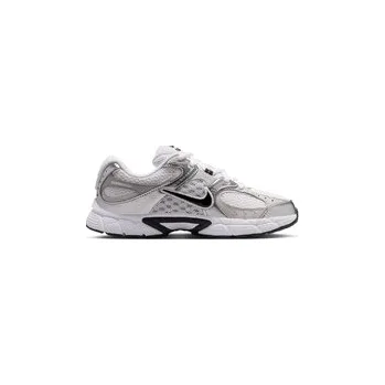 Chlapecké tenisky Nike V5 RNR Big Kids Shoes 38,5