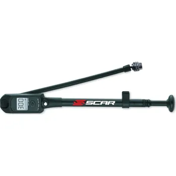 Nářadí na motocykly SCAR závodní pumpička do závěsů s se zobrazením elektronický barva černá (SCAR závodní pumpička do závěsů s se zobrazením elektronický barva černá)