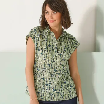 Halenka s výstřihem na knoflíčky a potiskem zelená/nám.modrá 44