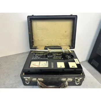 Revizní přístroj Stará retro zkoušečka elektrických předmětů Metra Blansko ZO 1