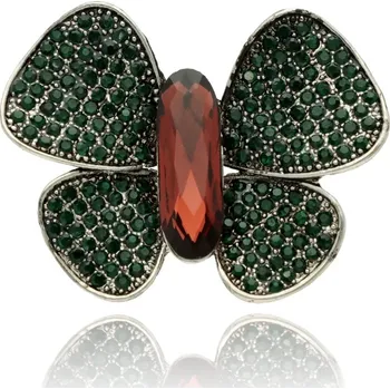 Brož Yvon Brož ve tvaru motýla se zelenými a červenými krystaly