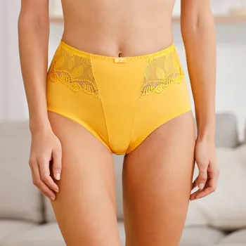 Kalhotky Sada 2 stahujících kalhotek Rima zn. Confidence Lingerie® z mikrovlákna a krajky žlutá 38/40