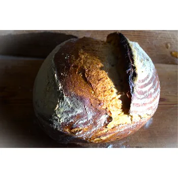 Trvanlivě pečivo Řemeslný kváskový pšenično-žitný chléb, 950 g