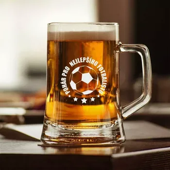 Sklenice Půllitr s pískovaným motivem "POHÁR PRO FOTBALISTU"